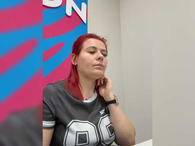 mIrindAcam's BongaCams show and profile