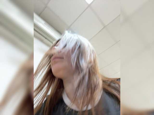 mIrindAcam's BongaCams show and profile