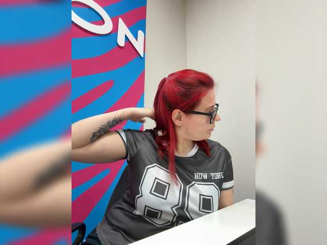 mIrindAcam's BongaCams show and profile