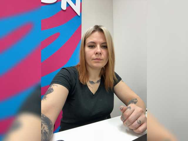 mIrindAcam live room