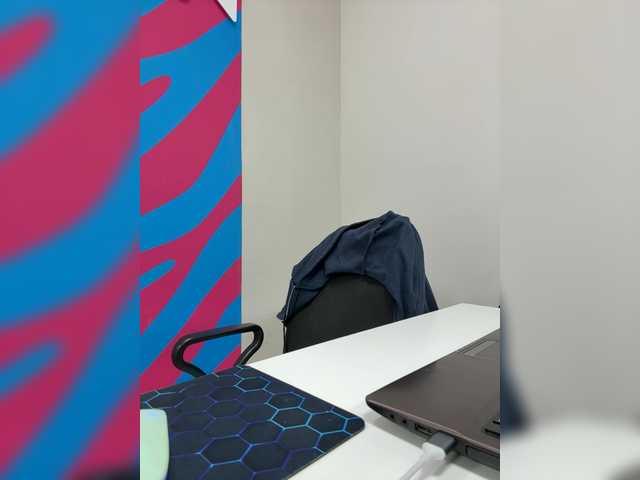 mIrindAcam's BongaCams show and profile