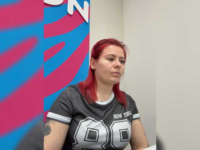 mIrindAcam's BongaCams show and profile