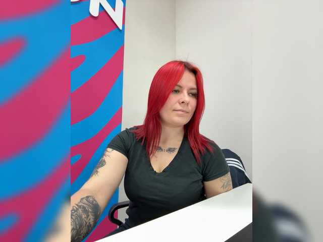 mIrindAcam's BongaCams show and profile