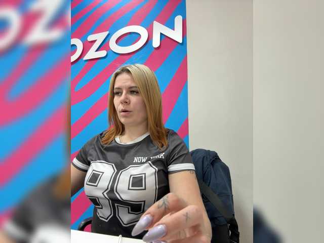 mIrindAcam – webcam model profile photo