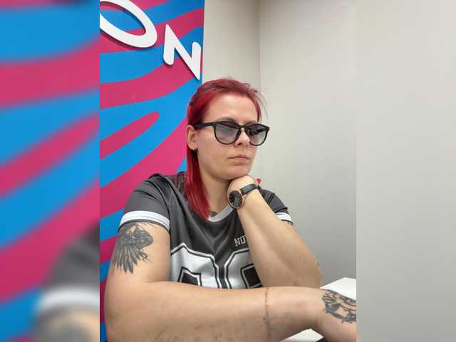 mIrindAcam's BongaCams show and profile