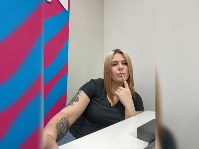 mIrindAcam live room