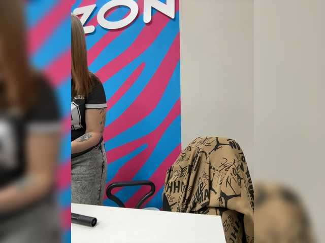 mIrindAcam's BongaCams show and profile