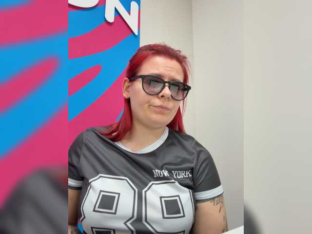 mIrindAcam's BongaCams show and profile