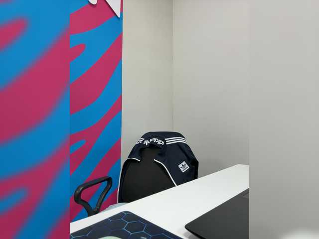 mIrindAcam's BongaCams show and profile