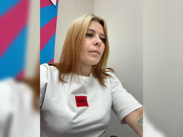 mIrindAcam – webcam model profile photo