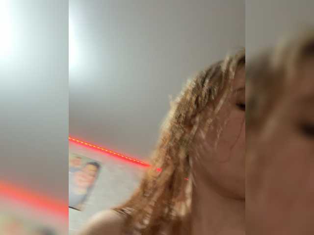 mIrindAcam's BongaCams show and profile