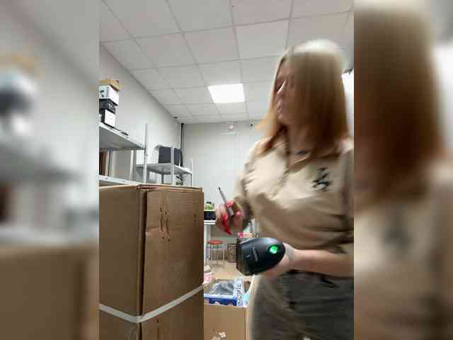 mIrindAcam Live Webcam on BongaCams