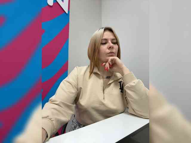 mIrindAcam Live Webcam on BongaCams