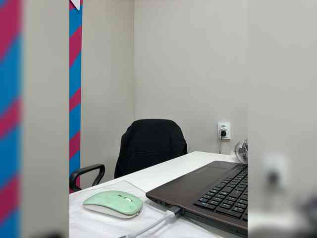 mIrindAcam Live Webcam on BongaCams