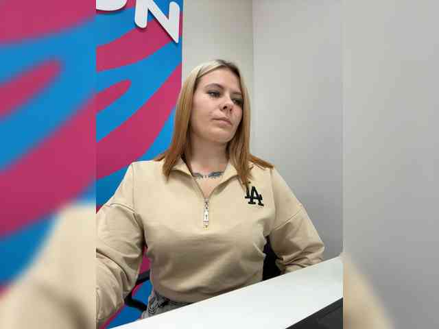 mIrindAcam Live Webcam on BongaCams