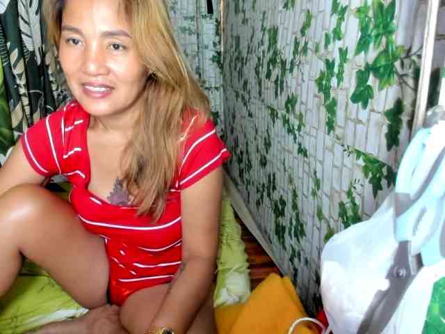 Sweettrouble42 webcam