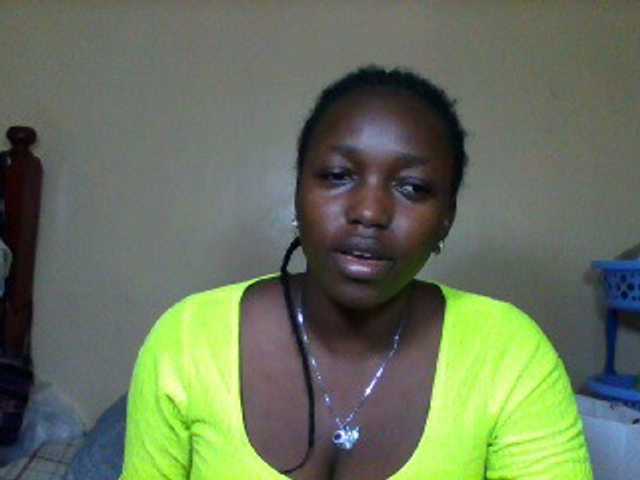 Sexxyladies's BongaCams show and profile