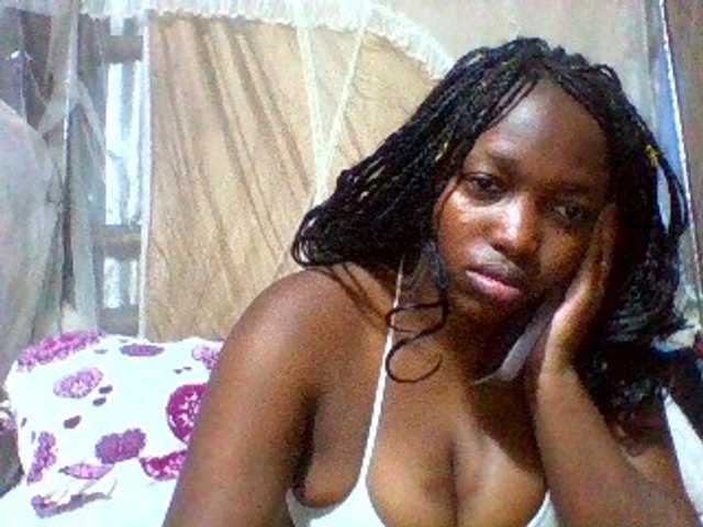 Sexxyladies's BongaCams show and profile