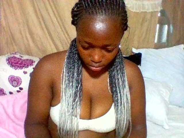 Sexxyladies's BongaCams show and profile