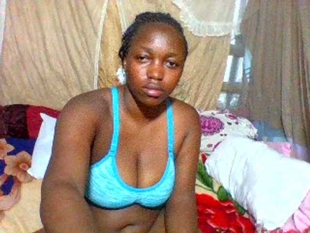 Sexxyladies's BongaCams show and profile