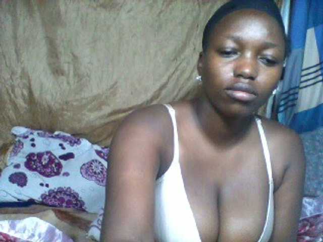 Sexxyladies's BongaCams show and profile