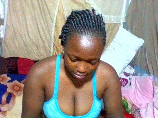 Sexxyladies's BongaCams show and profile