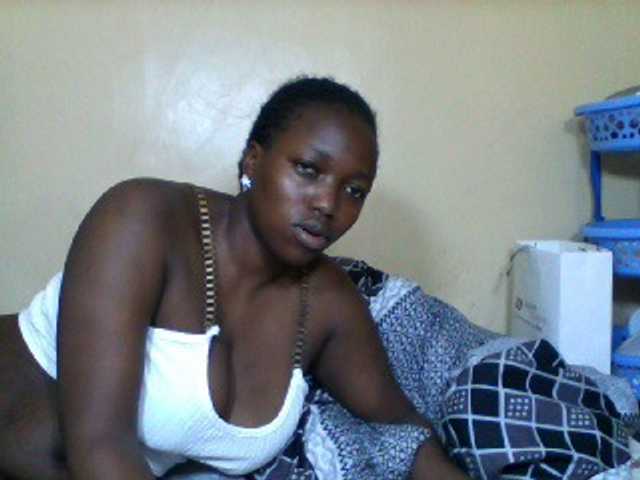 Sexxyladies's BongaCams show and profile