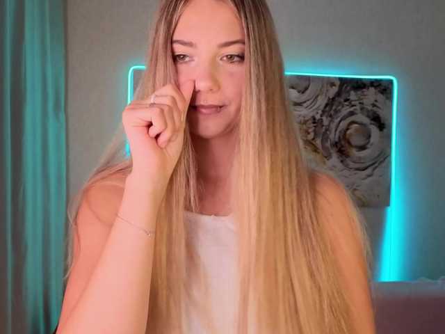 ange-linka's BongaCams show and profile