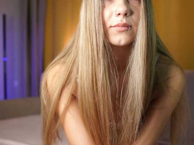 ange-linka's BongaCams show and profile