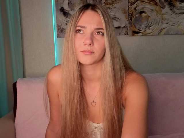 ange-linka's BongaCams show and profile