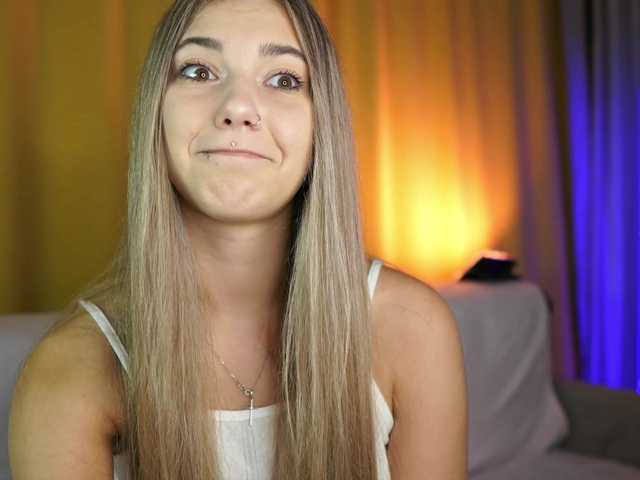 ange-linka's BongaCams show and profile