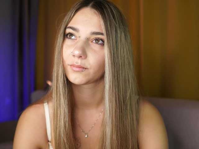 ange-linka's BongaCams show and profile