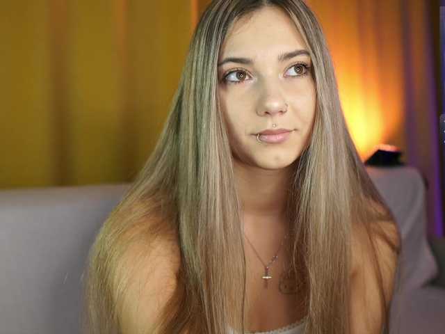 ange-linka's BongaCams show and profile