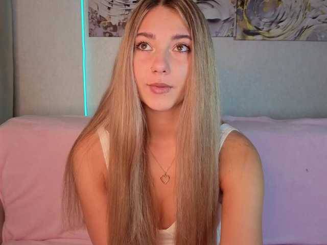 ange-linka's BongaCams show and profile