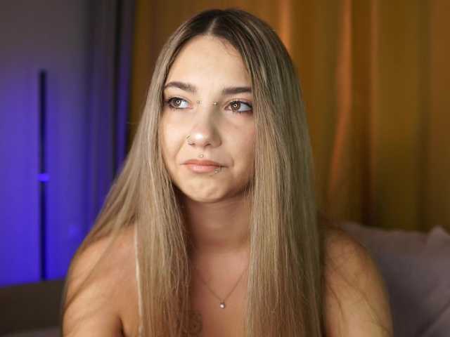 ange-linka's BongaCams show and profile