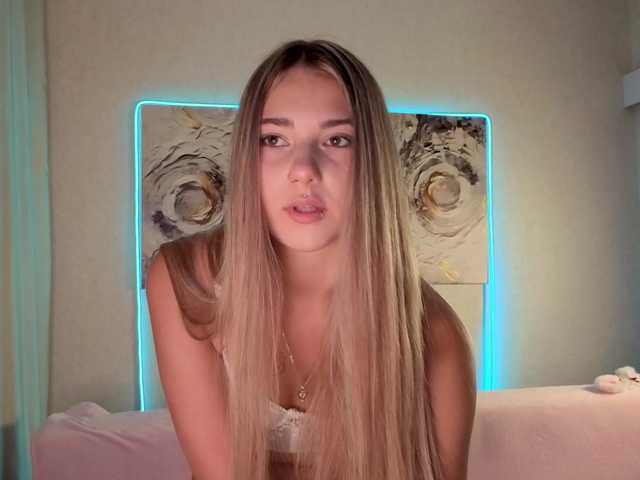 ange-linka's BongaCams show and profile