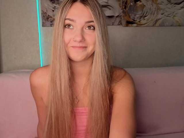 ange-linka's BongaCams show and profile