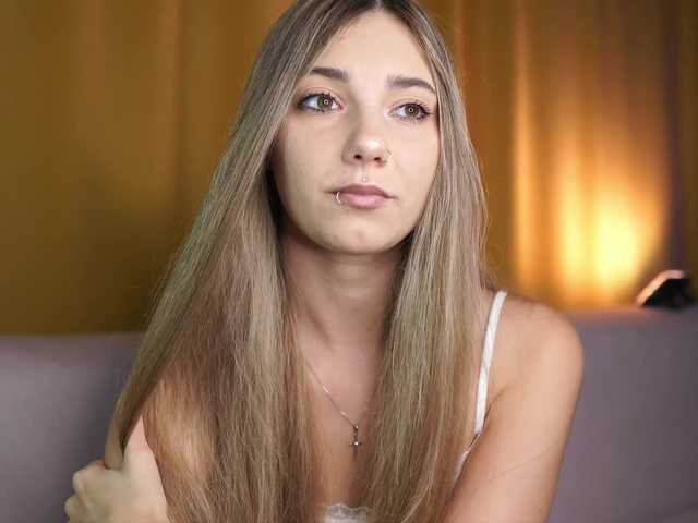 ange-linka's BongaCams show and profile