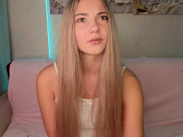 ange-linka's BongaCams show and profile