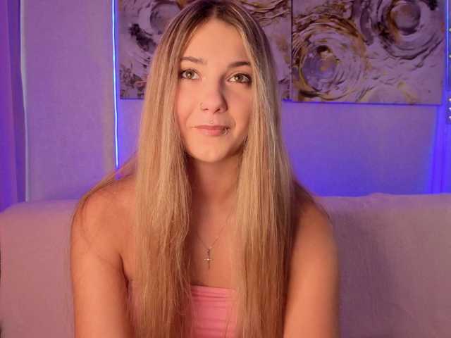 ange-linka's BongaCams show and profile