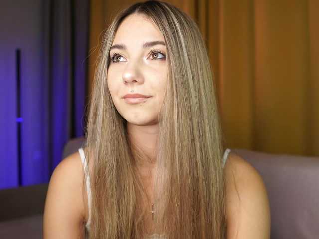 ange-linka's BongaCams show and profile