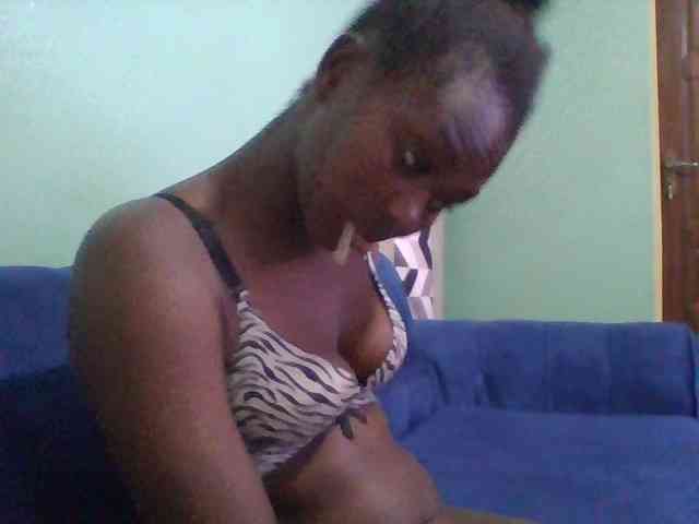 Hot-chocolate-baby webcam