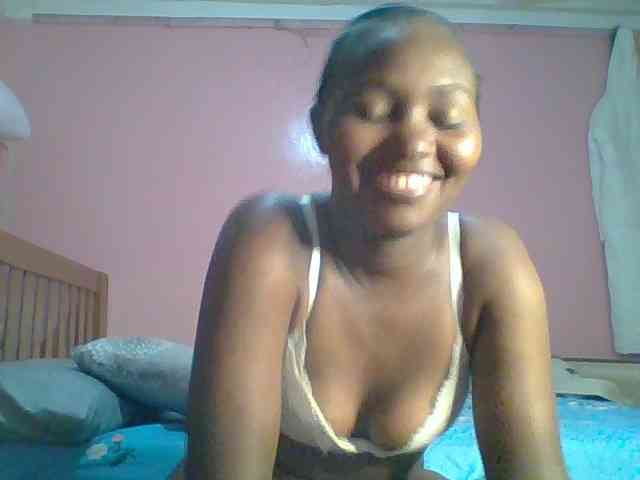 Hot-chocolate-baby webcam