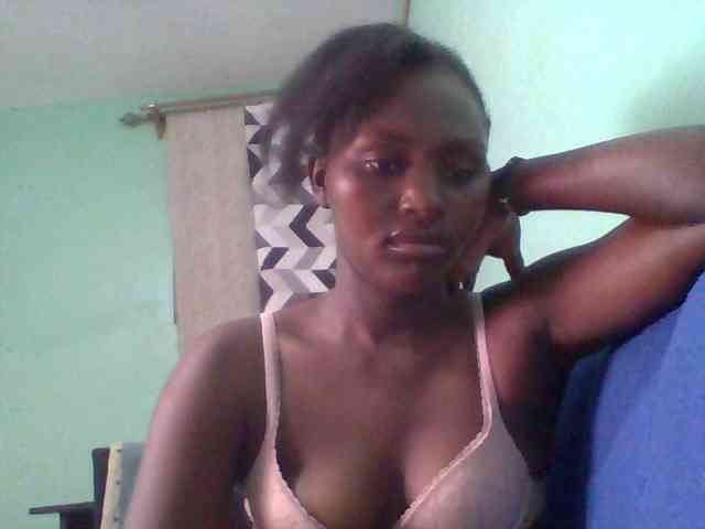 Hot-chocolate-baby webcam