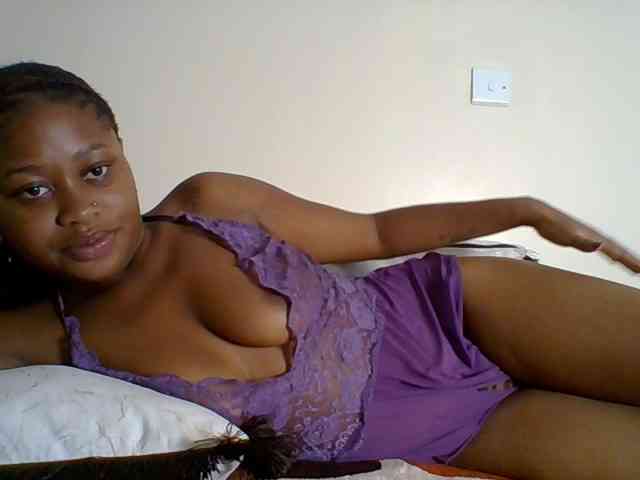 Hot-chocolate-baby webcam