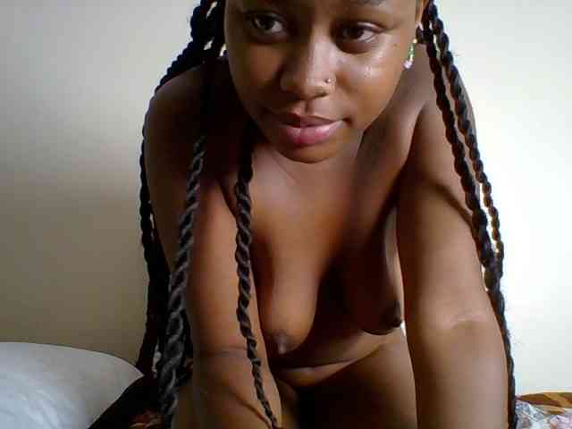 Hot-chocolate-baby webcam