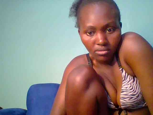 Hot-chocolate-baby webcam