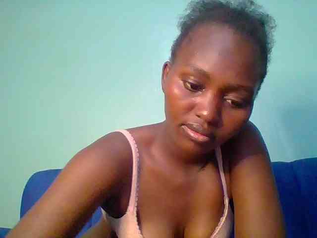 Hot-chocolate-baby webcam