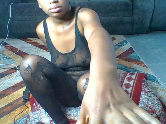 Hot-chocolate-baby webcam