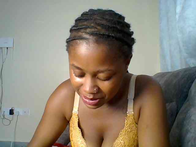 Hot-chocolate-baby webcam